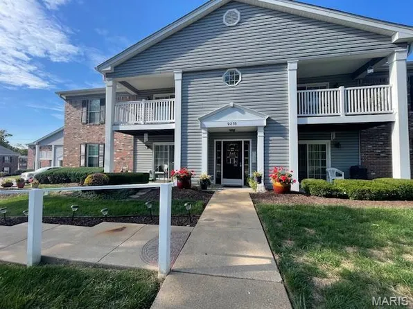 9218 Bent Pine Ct APT H, Saint Louis, MO 63126