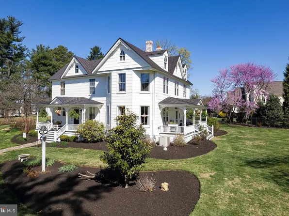 3275 Fox Valley Dr S, West Friendship, MD 21794