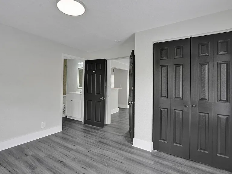234 NE 14th Ave #2 — Photo 19