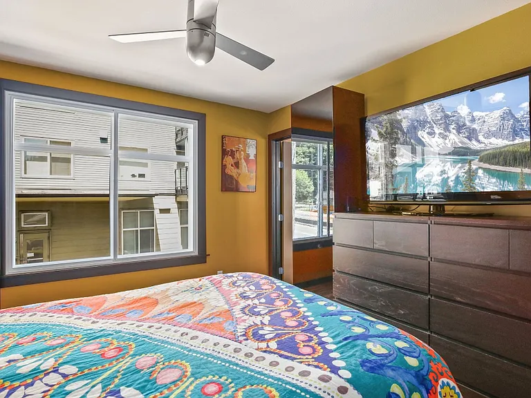 655 Crockett St #B201 — Photo 27