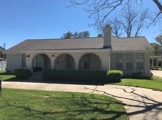 115 Evans St, Wharton, TX 77488