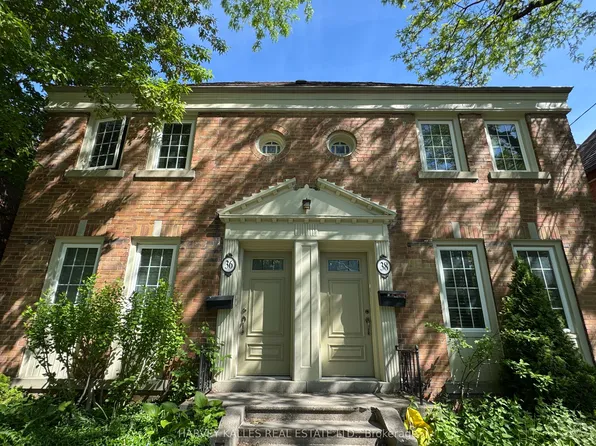 38 Strathgowan Ave, Toronto, ON M4N 1B9