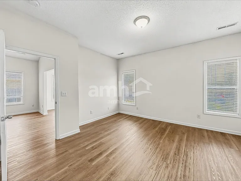104 Cameron Way Cir — Photo 9