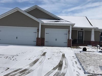 3163 Alexandria Dr, Glen Carbon, IL, 62034