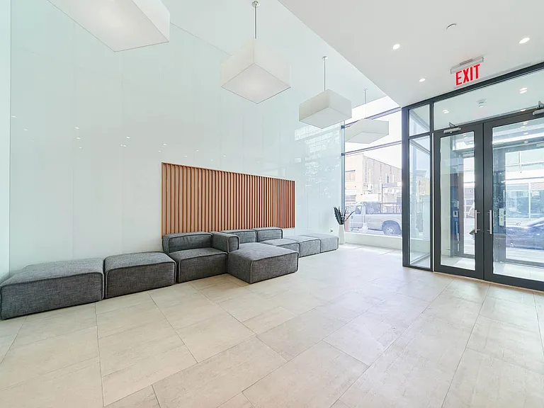 531 Myrtle Ave #4B — Photo 11