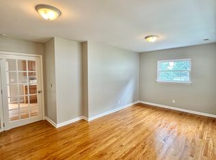 3033 Westside Dr, Chattanooga, TN 37404