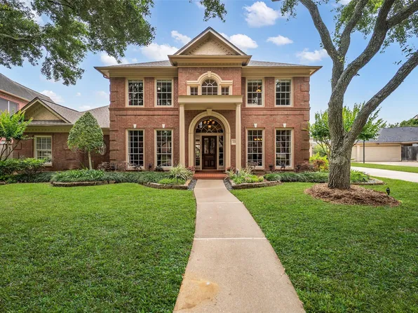 3306 Williams Glen Dr, Sugar Land, TX 77479