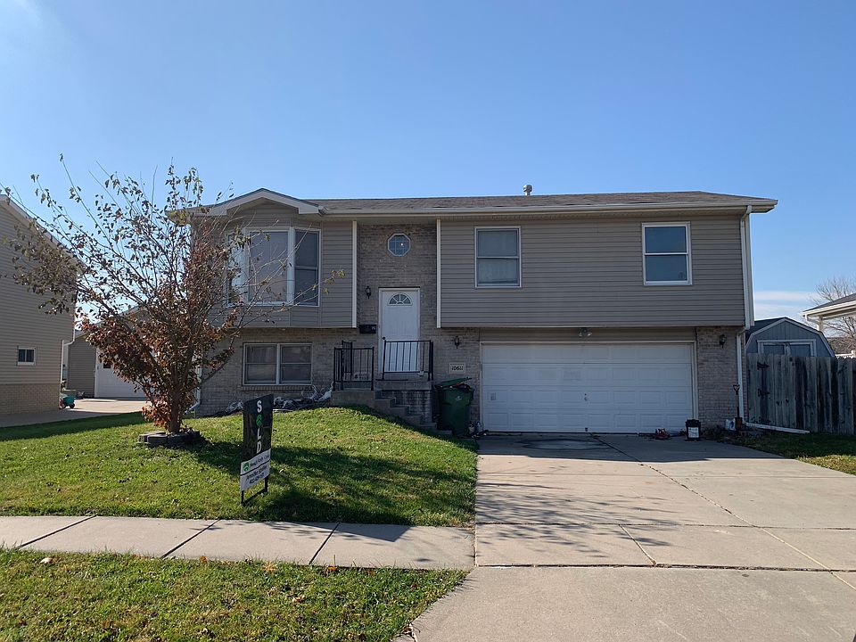2nd image of 10611 N 136th St