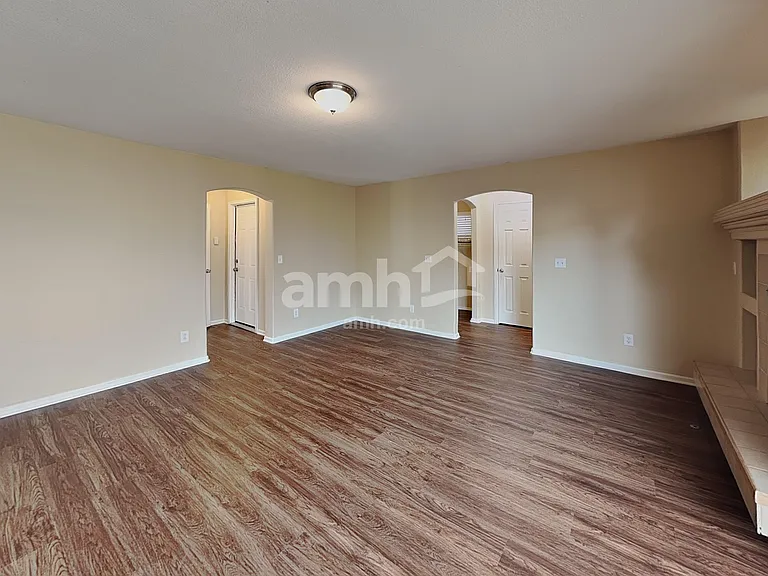 20342 E 40th Pl — Photo 6