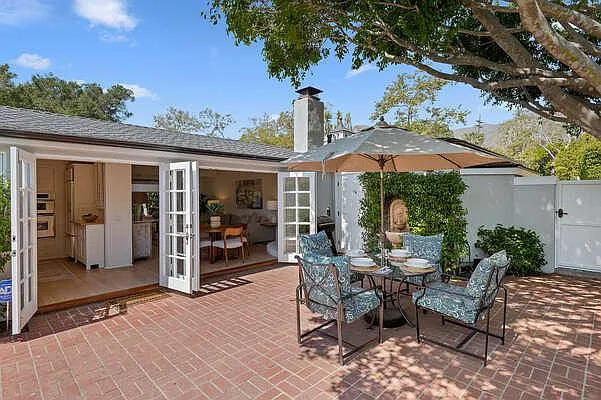 1511 E Valley Rd #A — Photo 14
