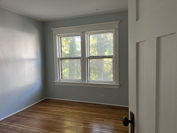 3rd image of 45 Atlantic Ave