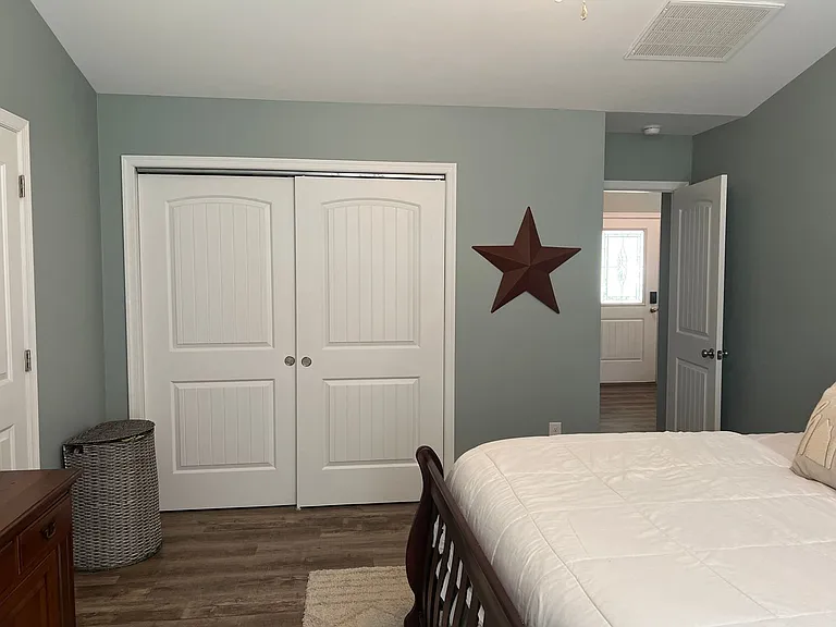 346 Brooks Dr — Photo 12