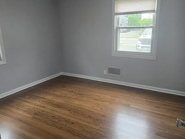 134 18th Ave #1 — Photo 3