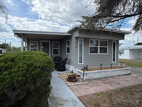 4833 Royal Palm Dr Photo 1