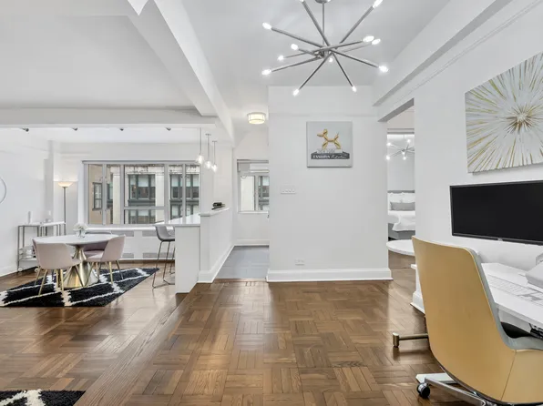 20 East 35th Street image 1 of 16