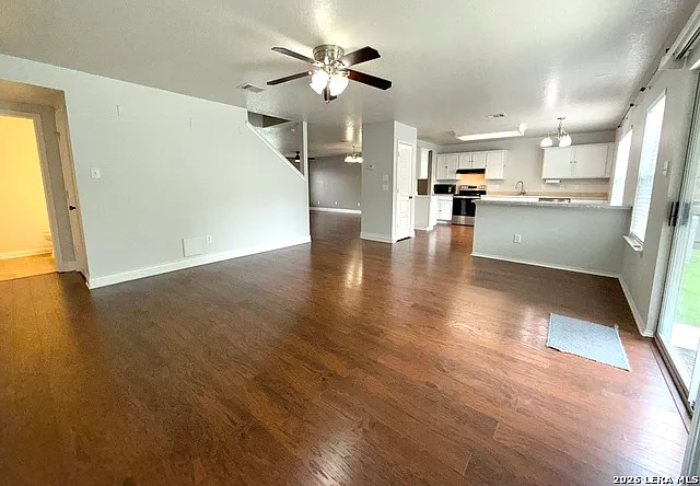 11218 Acuff Sta — Photo 8