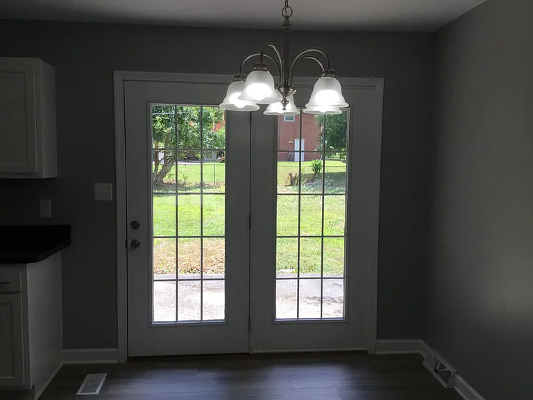 2926 Brigadoon Pkwy — Photo 5