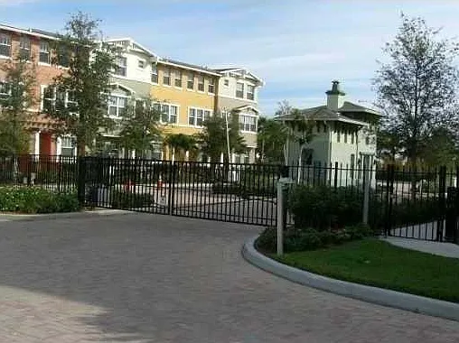 810 Marina Del Ray #6 — Photo 41