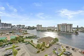 1833 S Ocean Dr #Penthouse 1