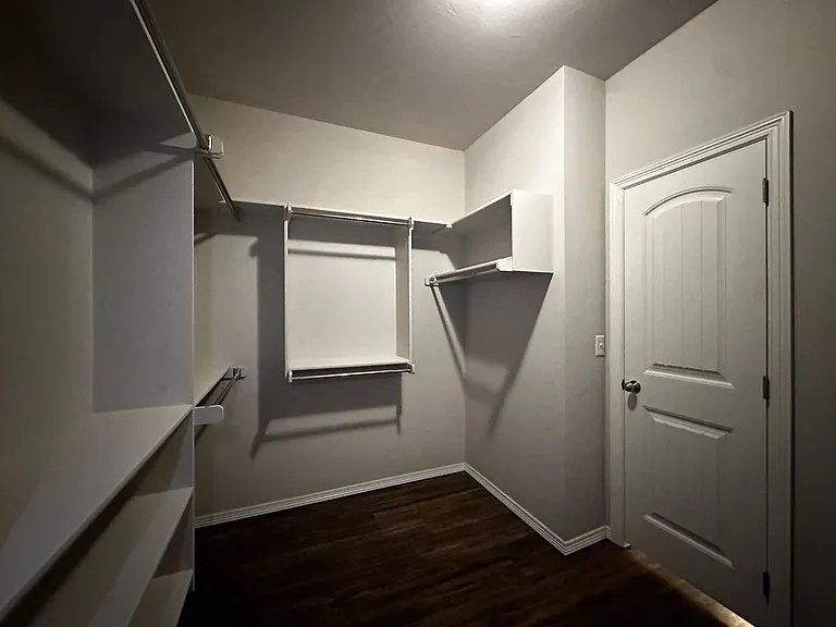 2316 Alta Vista Ln — Photo 22