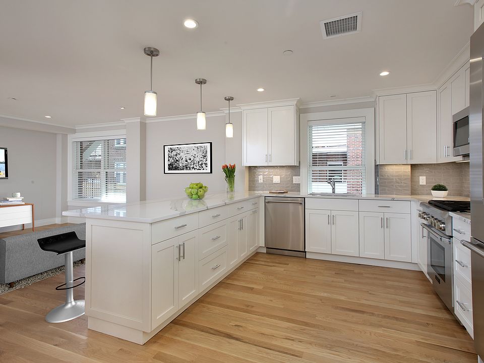 Kitchen Staged