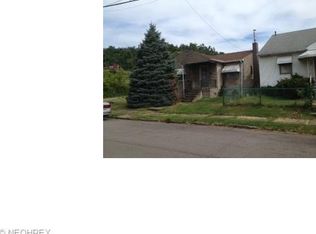 221 2nd Ave, Yorkville, OH 43971