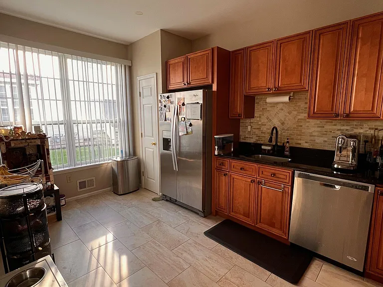 16 Stallion Ct — Photo 13