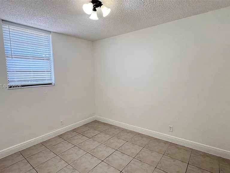 801 NW 47th Ave #121W — Photo 7