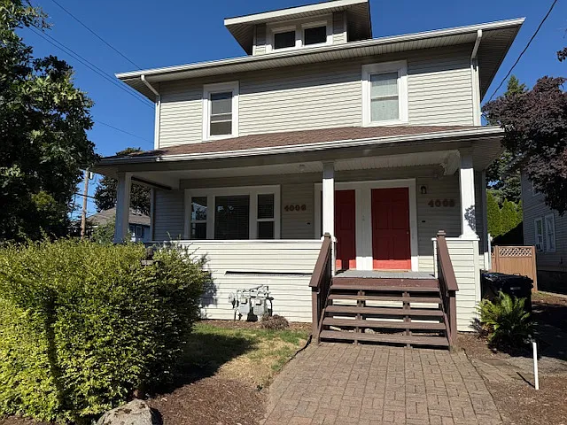 4006 SE 10th Ave #4006 — Photo 2