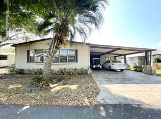 666 Driver Ln, Plant City, FL 33565