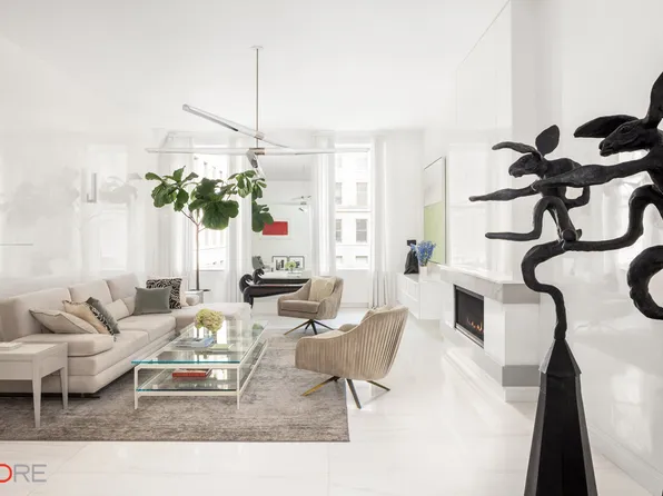 390 West End Avenue image 1 of 21