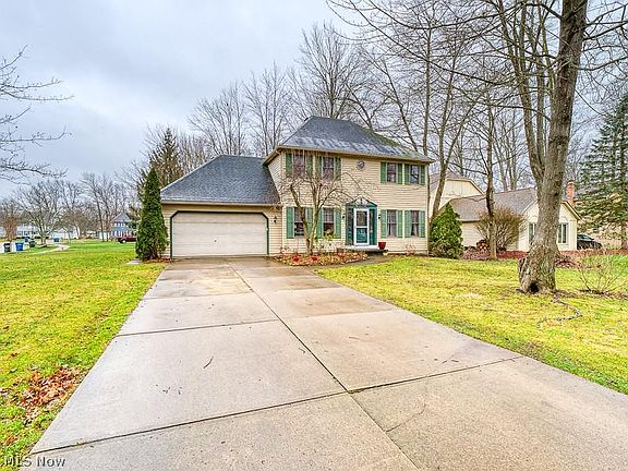 2nd image of 26551 Bayfair Dr