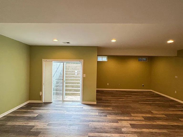 24877 Myers Glen Pl — Photo 30