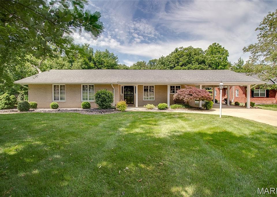 1st image of 36 Oakwood Pl