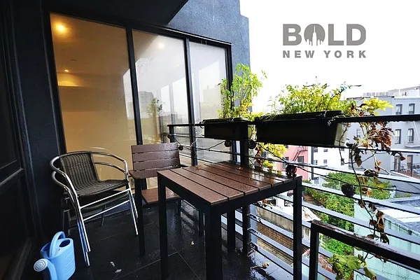 Rented by Bold New York | media 4