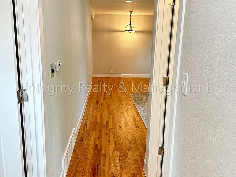 3092 W Layton Ave — Photo 21