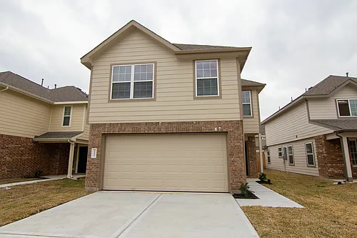 25226 Sanitas Valley Dr Photo 1