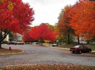 29 Village Rock Ln APT 12, Natick, MA 01760