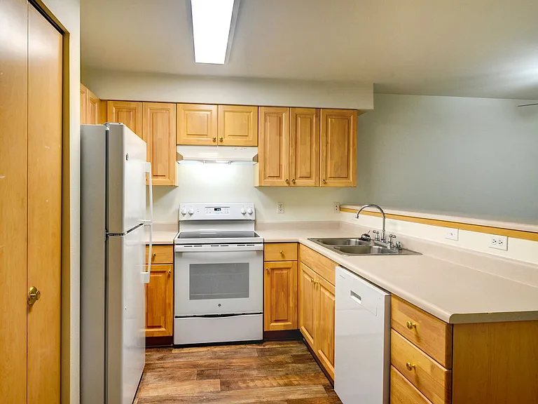24928 103rd Ave SE #D302 — Photo 8