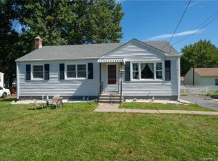 98 Goodwin Ave, Wethersfield, CT 06109