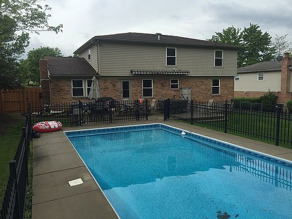 4th image of 5974 Hickoryknoll Dr