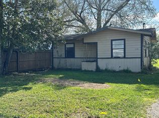 208 S Colbert St, Dayton, TX 77535