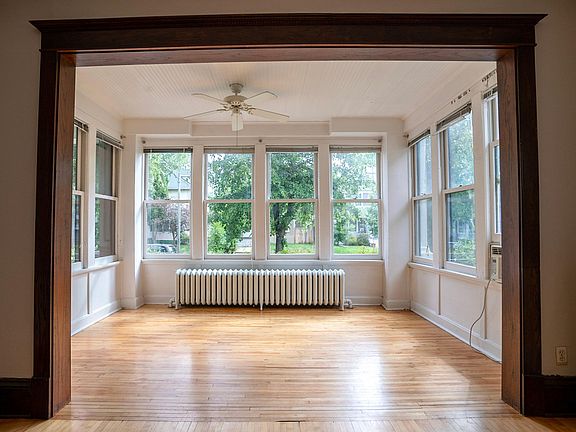4th image of 3138 Humboldt Ave S