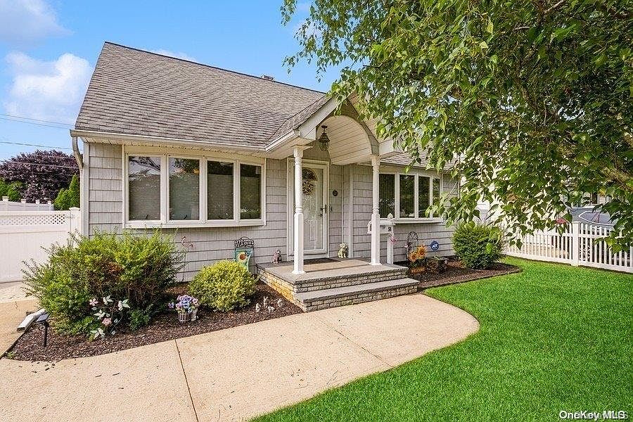 1st image of 58 Ketcham Avenue