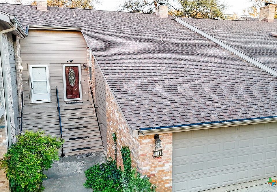 1st image of 14 Oak Villa Rd
