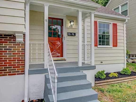 2nd image of 26 N Washington Blvd