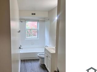706 Brandywine St SE APT 303, Washington, DC 20032