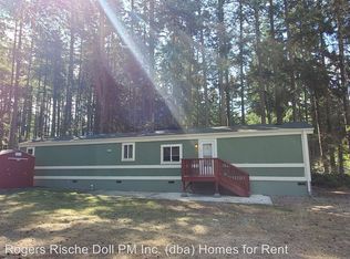 4552 Alamo Way, Oak Harbor, WA 98277