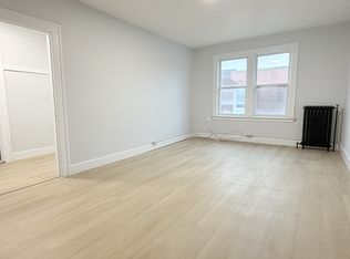 277 Curry Ave #11, Windsor, ON N9B 2B4