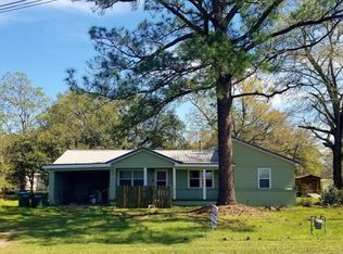 2008 Martin St, Pascagoula, MS 39581